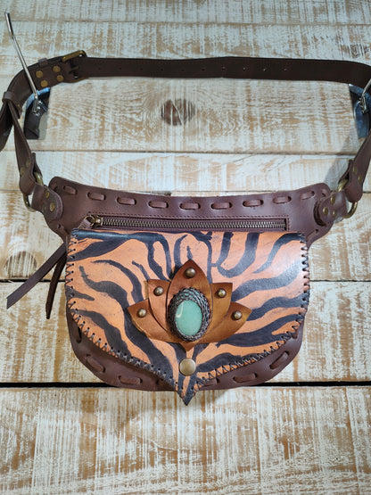 Natural Aventurine healing gemstone centered on a Tiger Loto hand-painted leather belt bag by Bohonito.